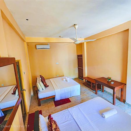 Jay'S Avenue Hotel Udawalawe Exterior foto