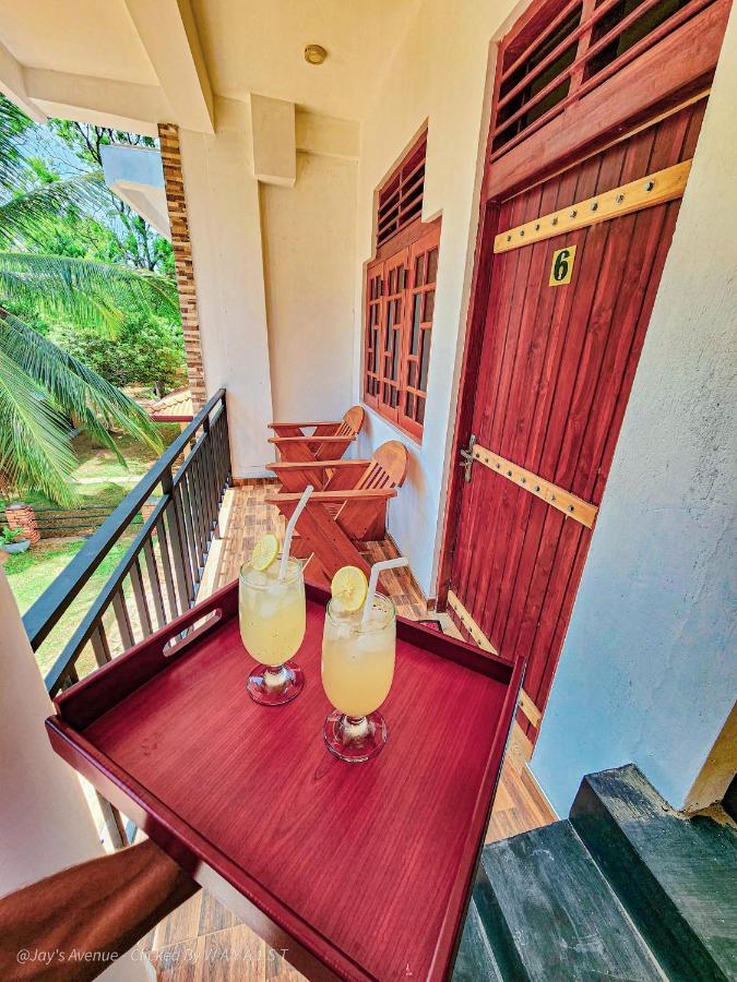 Jay'S Avenue Hotel Udawalawe Exterior foto
