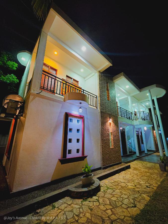 Jay'S Avenue Hotel Udawalawe Exterior foto